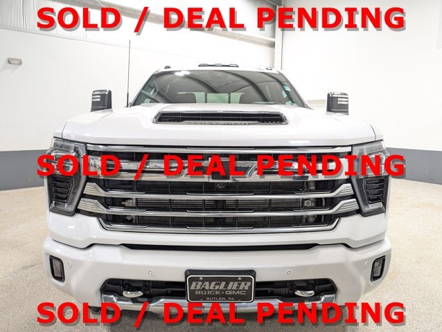 2025 Chevrolet Silverado 2500HD High Country Duramax Pearl White 5th Prep Z71