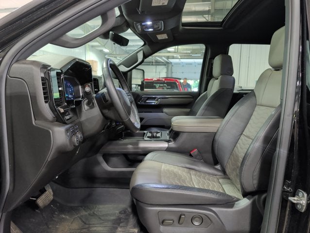 2025 Chevrolet Silverado 2500HD ZR2