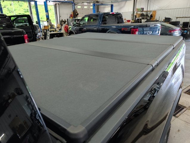 2021 Chevrolet Silverado 2500HD Custom 6.6L V8 Gas 4WD Tow Package All Terrain Tires