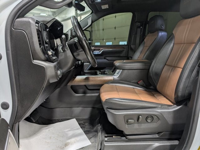 2024 Chevrolet Silverado 3500HD High Country Duramax 6.6L Long Bed SRW 5th Prep Premium