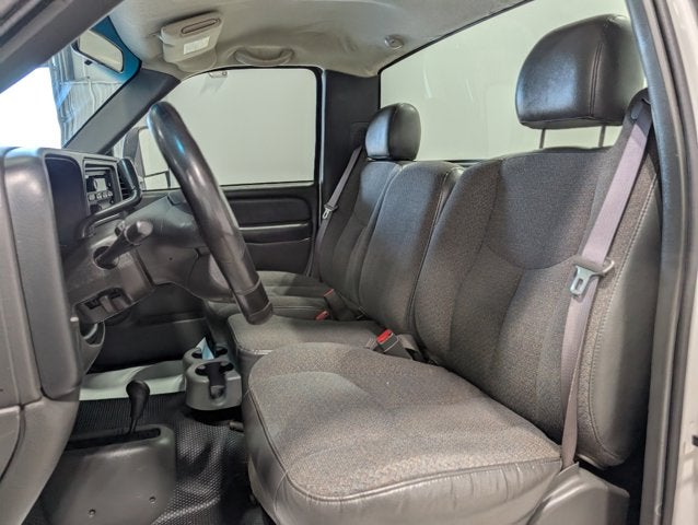 2003 Chevrolet Silverado 2500HD Base