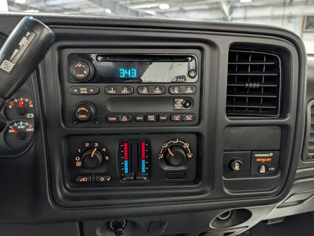 2003 Chevrolet Silverado 2500HD Base