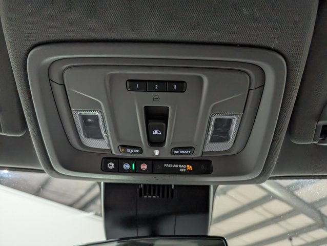 2023 Chevrolet Silverado 1500 RST 6.2L V8 True North Max Trailer Leather Buckets