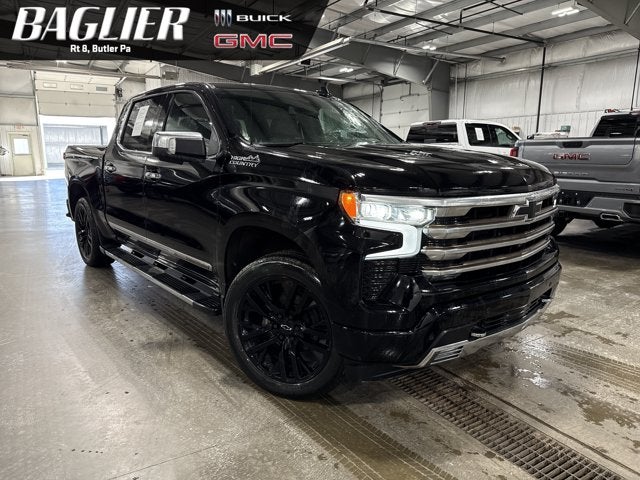 2022 Chevrolet Silverado 1500 High Country 6.2L EcoTec3 V8 High Country Premium Package Black