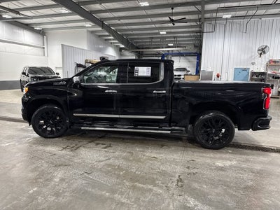 2022 Chevrolet Silverado 1500 High Country 6.2L EcoTec3 V8 High Country Premium Package Black