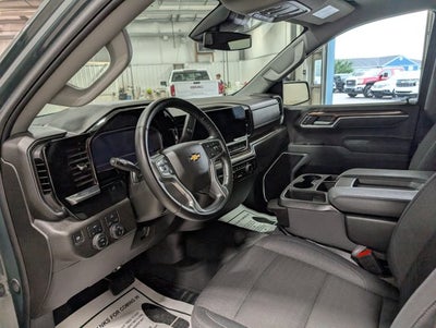 2025 Chevrolet Silverado 1500 LT Crew Cab Short Bed 5.3L V8 Cypress Grey
