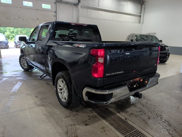 2021 Chevrolet Silverado 1500 LT Crew Cab 4WD 5.3L EcoTec3 V8 Northsky Blue Metallic