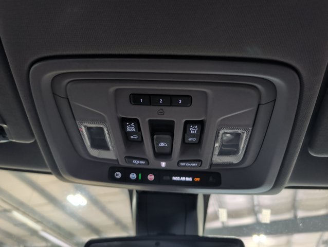 2020 Chevrolet Silverado 1500 LTZ 5.3L V8 LTZ Premium Z71 Off-Road Black
