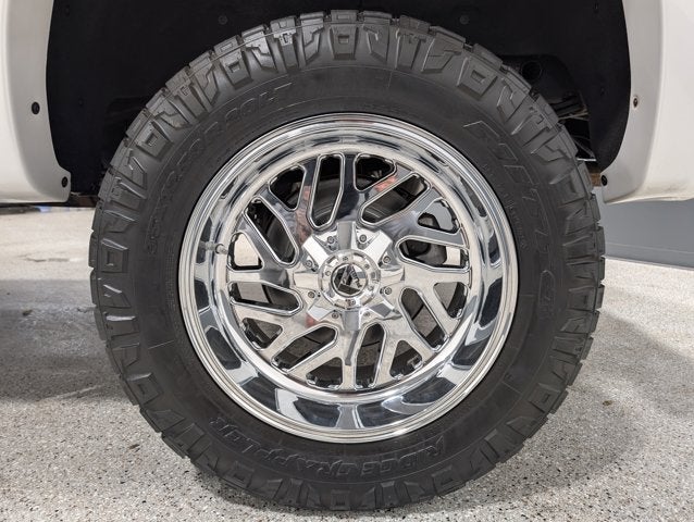 2019 Chevrolet Silverado 1500 High Country Deluxe Pkg 6.2L V8 Sunroof Heated/Cooled Leather 22" Wheels