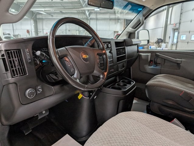 2022 Chevrolet Express Cargo 6.6L Gas Preferred Pkg Cruise Control Bluetooth Backup Cam Work Van