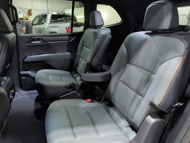 2024 GMC Acadia AWD AT4