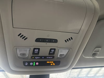 2022 GMC Acadia Denali 3.6L V6 GMC Pro Grade Package White Frost Tricoat