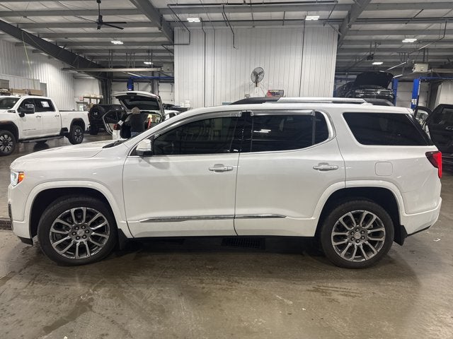 2022 GMC Acadia Denali 3.6L V6 GMC Pro Grade Package White Frost Tricoat
