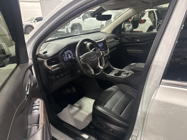 2022 GMC Acadia Denali 3.6L V6 GMC Pro Grade Package White Frost Tricoat