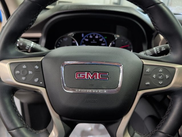 2023 GMC Acadia Denali Ultimate Pkg Dual SkyScape Roof Trailering Pkg