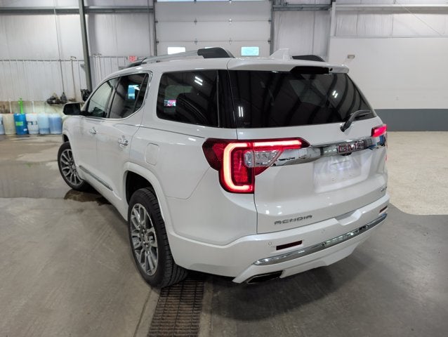 2023 GMC Acadia Denali Ultimate Pkg Dual SkyScape Roof Trailering Pkg
