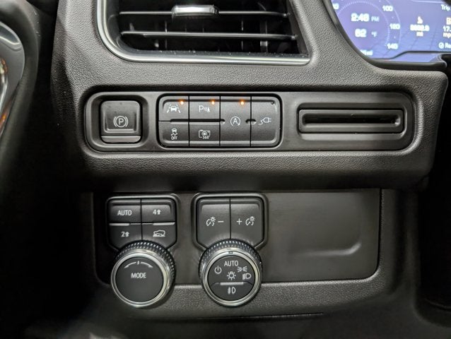 2022 GMC Yukon SLT Premium 5.3L V8 Panoramic Roof 22" Black Wheels Luxury Package