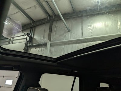 2022 GMC Yukon SLT Premium 5.3L V8 Panoramic Roof 22" Black Wheels Luxury Package