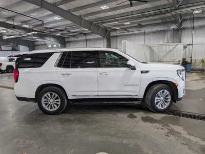 2024 GMC Yukon SLT Luxury Package Moonroof 5.3L V8 Heated Cooled Buckets