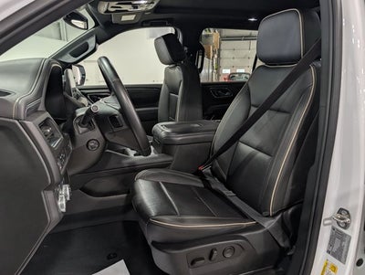 2024 GMC Yukon SLT Luxury Package Moonroof 5.3L V8 Heated Cooled Buckets