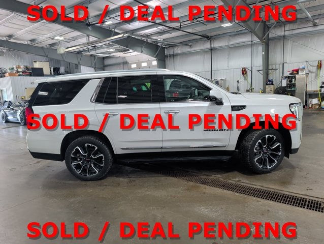 2023 GMC Yukon SLT