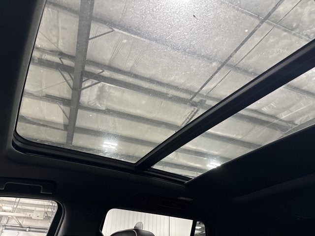 2023 GMC Yukon SLT 3.0L Turbo-Diesel Luxury Premium Panoramic Sunroof