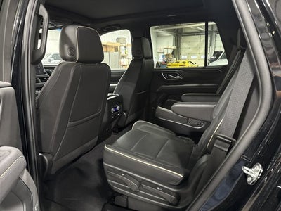 2023 GMC Yukon SLT 3.0L Turbo-Diesel Luxury Premium Panoramic Sunroof