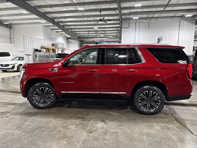 2025 GMC Yukon Elevation