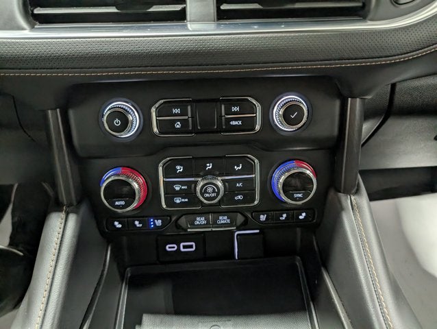 2024 GMC Yukon AT4 6.2L V8 Technology Package Max Trailering Package