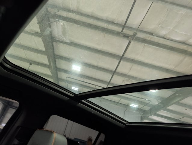 2025 GMC Yukon AT4 Premium Pkg Technology Pkg Panoramic Roof 5.3 V8