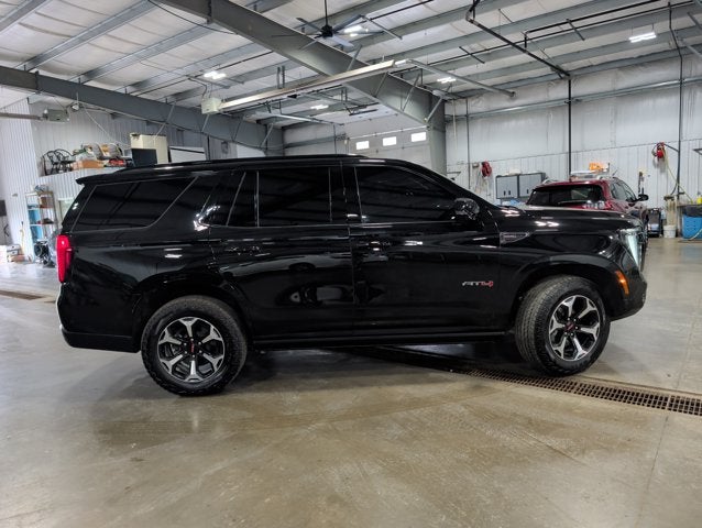 2025 GMC Yukon AT4 Premium Pkg Technology Pkg Panoramic Roof 5.3 V8