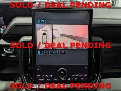 2025 GMC Yukon AT4 Premium Pkg Technology Pkg Panoramic Roof 5.3 V8