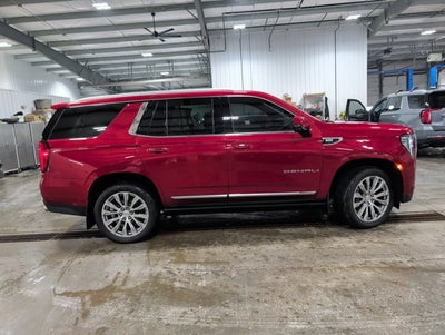 2023 GMC Yukon Denali Max Trailering Pkg Panoramic Roof Power Steps Adaptive Cruise