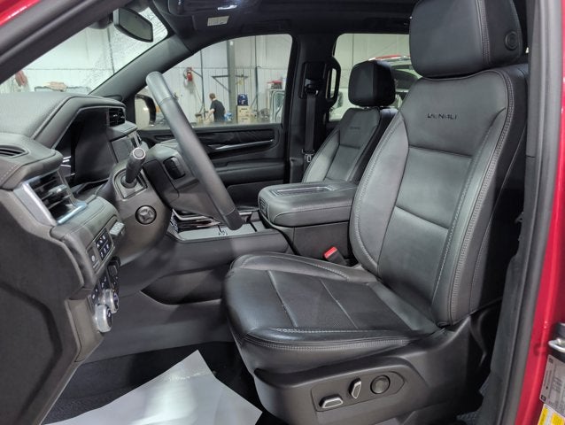 2023 GMC Yukon Denali Max Trailering Pkg Panoramic Roof Power Steps Adaptive Cruise