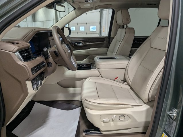 2024 GMC Yukon Denali 6.2L Panoramic Roof Max Trailering ProGrade Tow