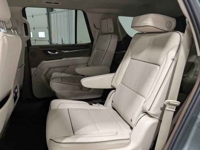 2024 GMC Yukon Denali 6.2L Panoramic Roof Max Trailering ProGrade Tow