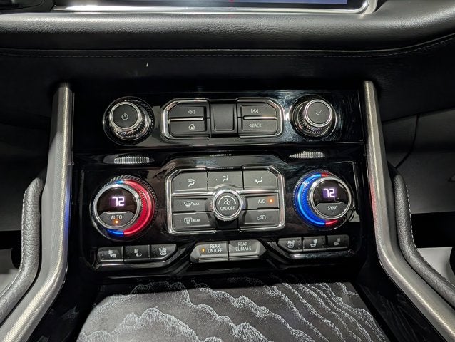 2022 GMC Yukon Denali Preferred Pkg Panoramic Roof Power Boards Tech Navigation