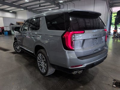 2026 GMC Yukon Denali 6.2L V8 Sun and Steps Pkg 22 Inch Wheels
