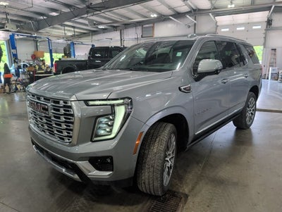 2026 GMC Yukon Denali 6.2L V8 Sun and Steps Pkg 22 Inch Wheels