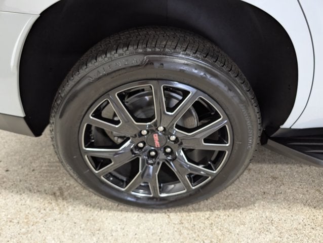 2026 GMC Yukon Denali Advanced Technology Max Trailering Carbon Flash Tri Coat