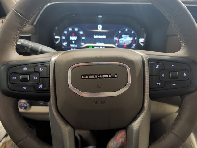 2024 GMC Yukon Denali Diesel Max Trailering Panoramic Roof Power Steps
