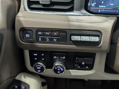 2024 GMC Yukon Denali Diesel Max Trailering Panoramic Roof Power Steps