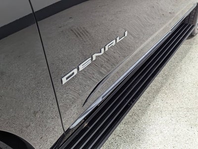 2023 GMC Yukon Denali Ultimate 6.2L V8 Panoramic Roof Massage Seats Alpine Leather