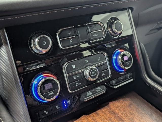 2023 GMC Yukon Denali Ultimate 6.2L V8 Panoramic Roof Massage Seats Alpine Leather