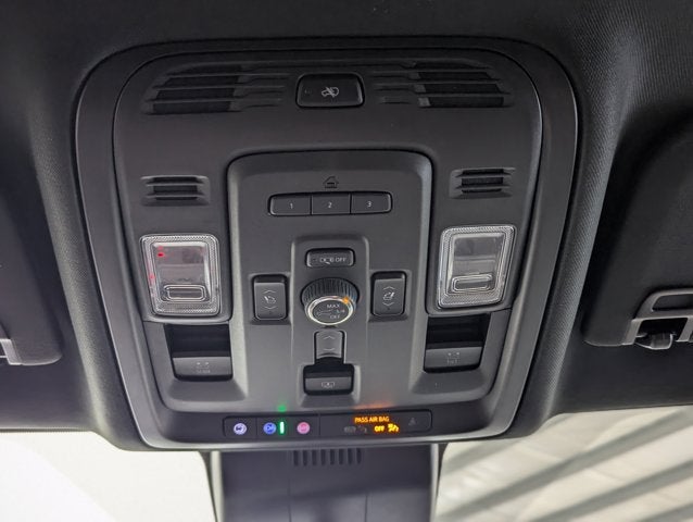 2023 GMC Yukon Denali Ultimate 6.2L V8 Panoramic Roof Massage Seats Alpine Leather