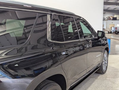 2023 GMC Yukon Denali Ultimate 6.2L V8 Panoramic Roof Massage Seats Alpine Leather