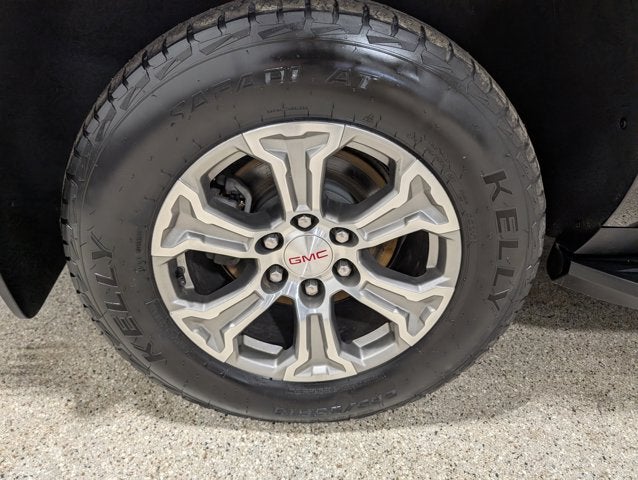 2022 GMC Yukon XL SLE