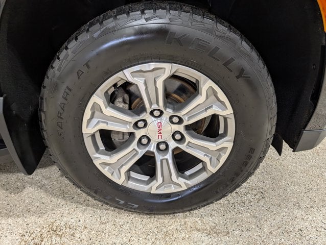 2022 GMC Yukon XL SLE 4WD XL 5.3L V8 10-Speed Center Bench Onyx Black