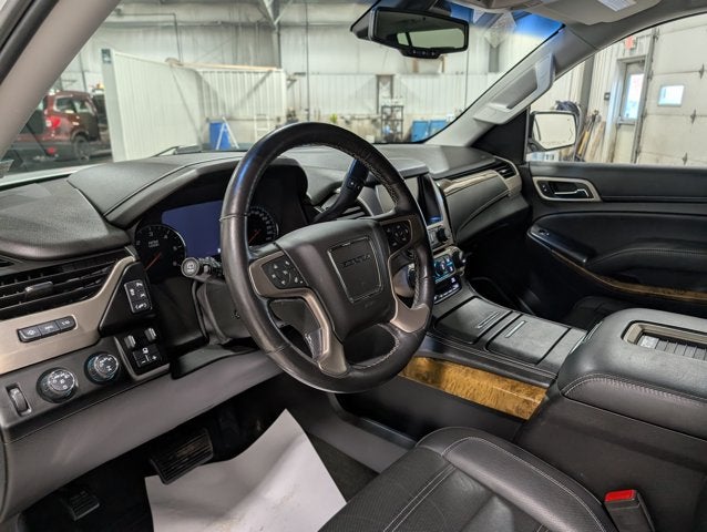 2017 GMC Yukon XL Denali 6.2L EcoTec3 V8 Enhanced Security Package Summit White