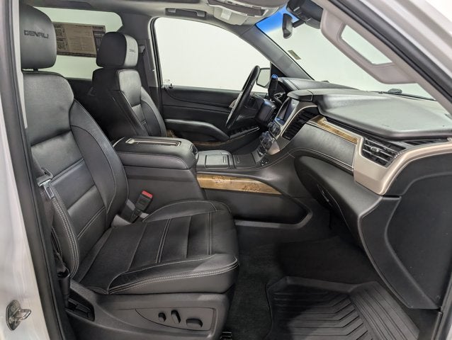 2017 GMC Yukon XL Denali 6.2L EcoTec3 V8 Enhanced Security Package Summit White